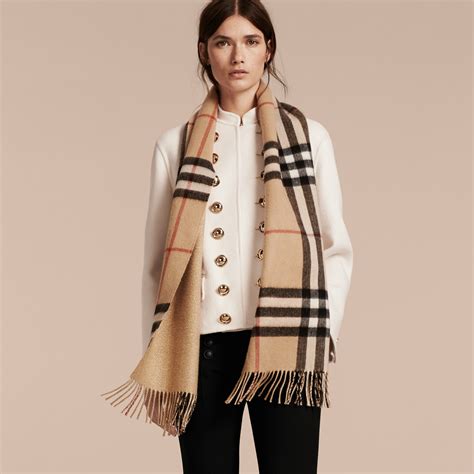 best place to buy burberry scarf|burberry b 135 cashmere scarf.